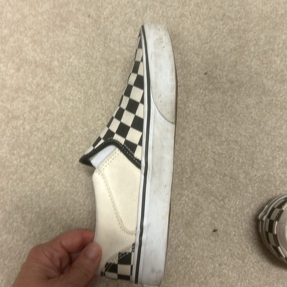 Checkered Van’s 7.5–Go retro or go home - Picture 7 of 9